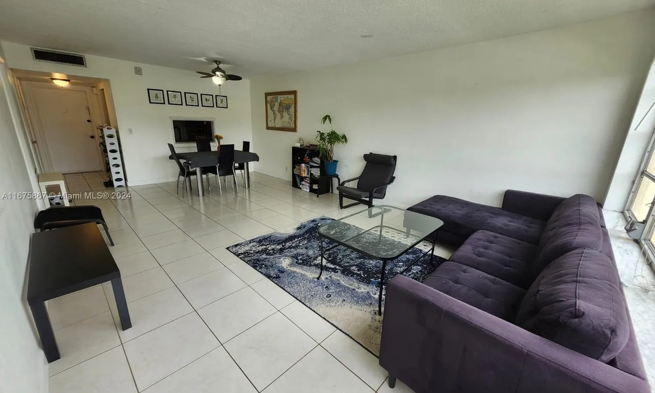 851 NE 14th Ave # 420, Hallandale Beach FL 33009