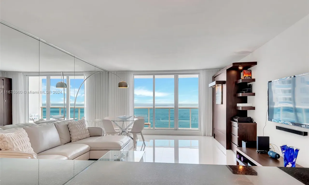 2301 Collins Ave # 1139, Miami Beach FL 33139