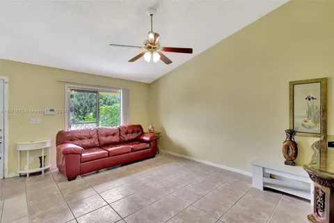 1890 Windsor Dr # 1890, North Palm Beach FL 33408