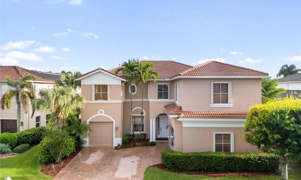 1264 Beacon Cir, Wellington FL 33414