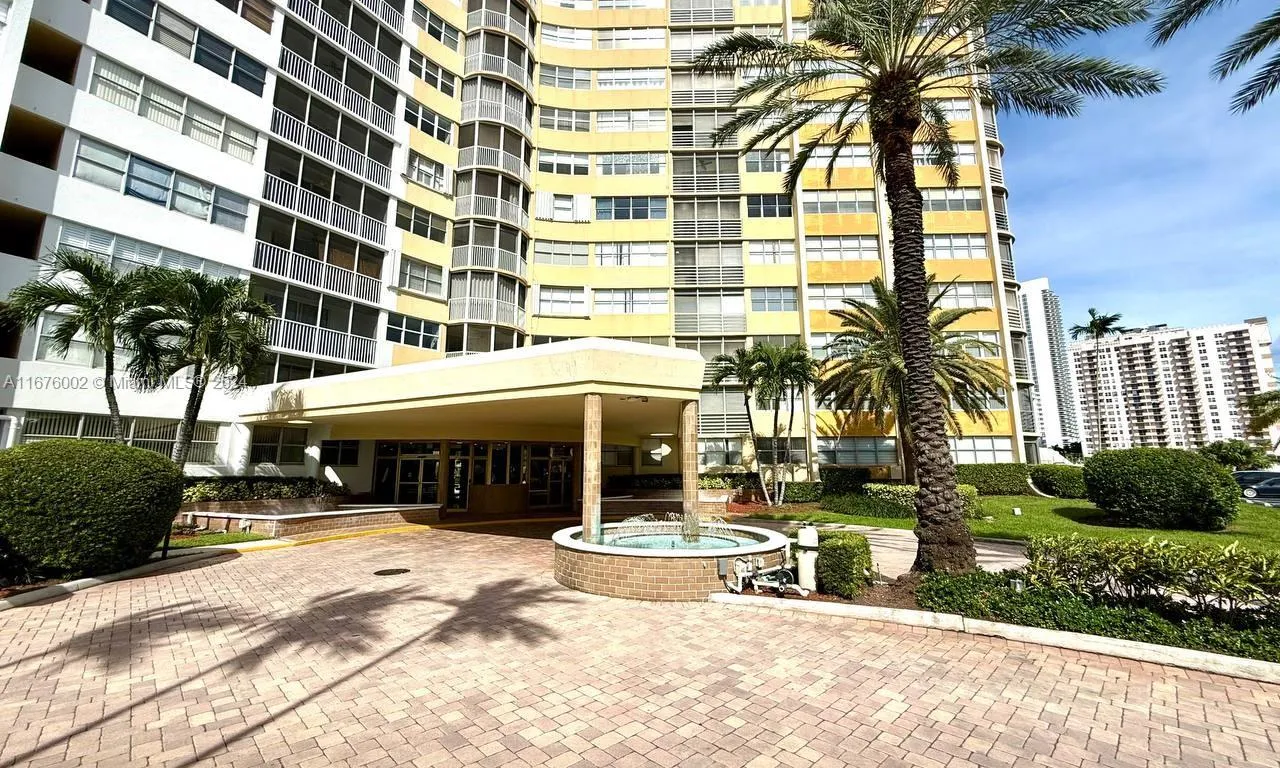 100 Golden Isles Dr # 911, Hallandale Beach FL 33009