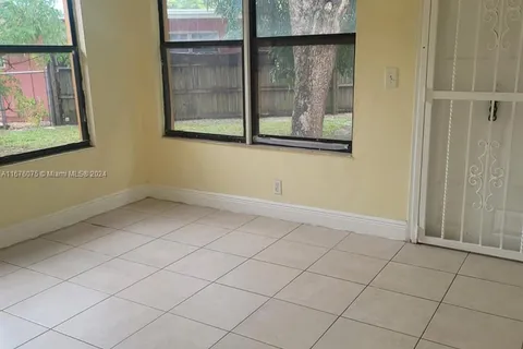 1290 NW 120th St # 1, North Miami FL 33167