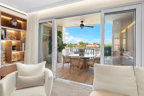 2532 Fisher Island Dr # 6302, Miami Beach FL 33109