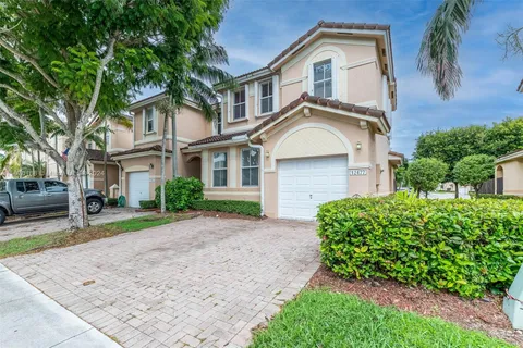 12477 SW 124th Ter # 12477, Miami FL 33186