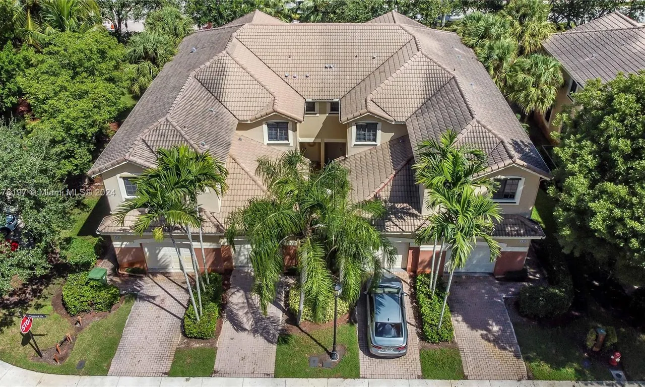 4333 Vineyard Cir # 4333, Weston FL 33332