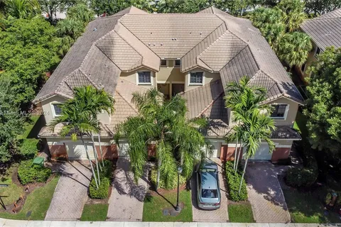 4333 Vineyard Cir # 4333, Weston FL 33332