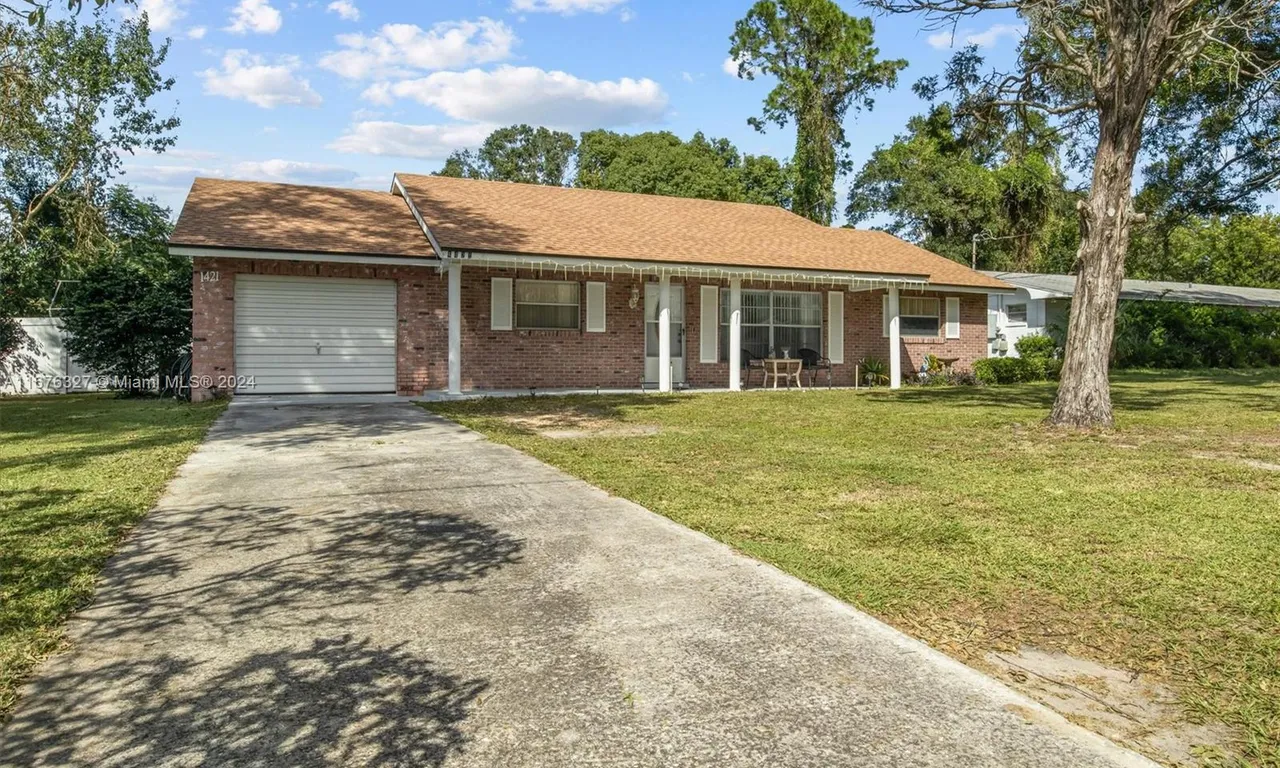 1421 Avenue G NE, Other City - In The State Of Florida FL 33881