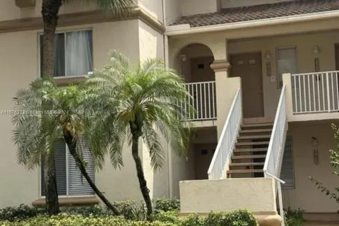 3103 Glenmoor Dr # 3103, West Palm Beach FL 33409