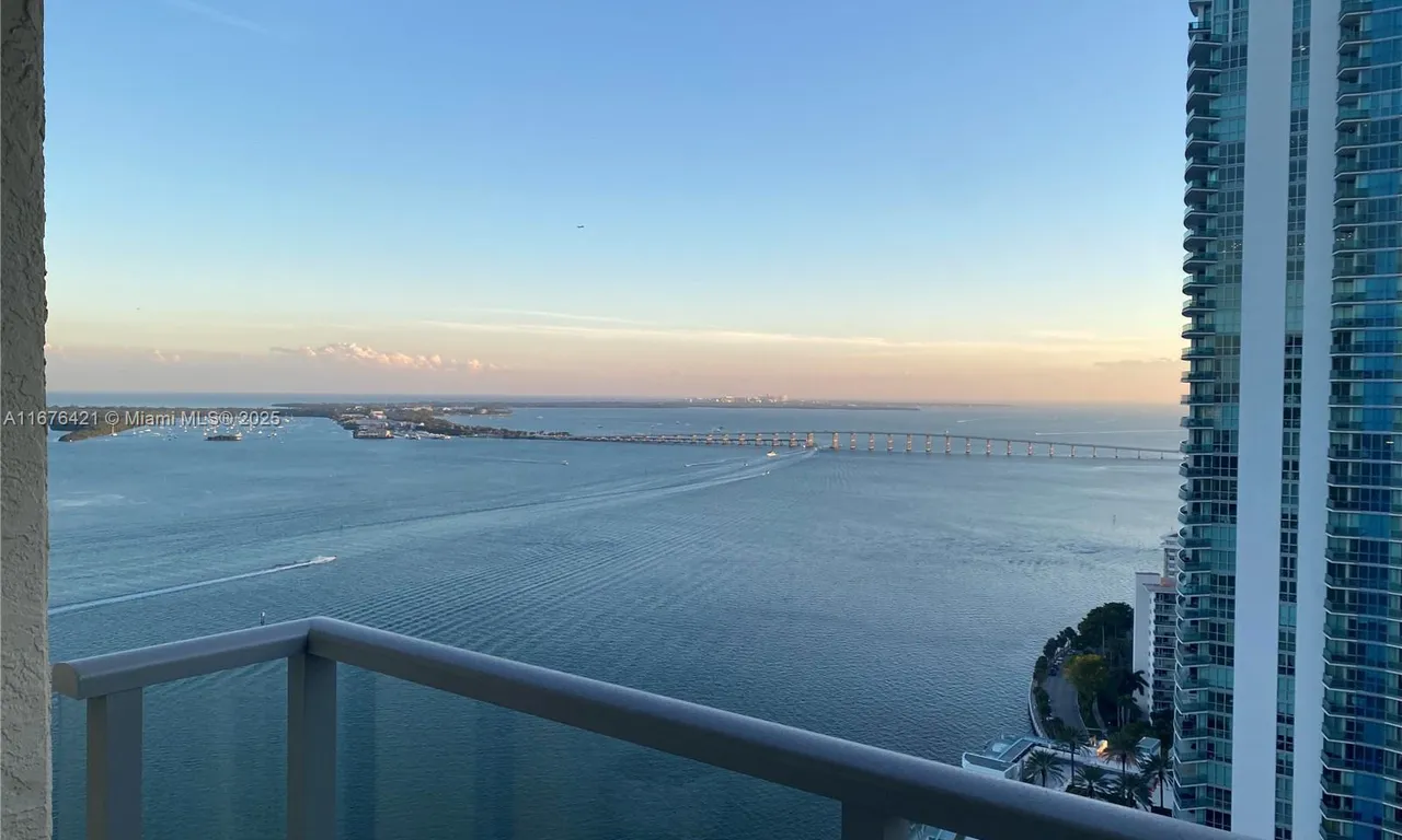 1155 Brickell Bay Dr # 3303, Miami FL 33131