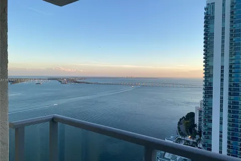 1155 Brickell Bay Dr # 3303, Miami FL 33131