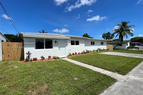 632 NW 6th Ct, Hallandale Beach FL 33009