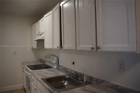 2300 Superior St # 1, Opa-Locka FL 33054