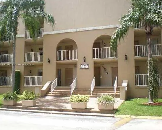 7980 N French Dr # 204, Pembroke Pines FL 33024