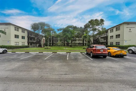 13500 SW 1st St # 110U, Pembroke Pines FL 33027