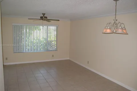 10007 Twin Lakes Dr # O, Coral Springs FL 33071