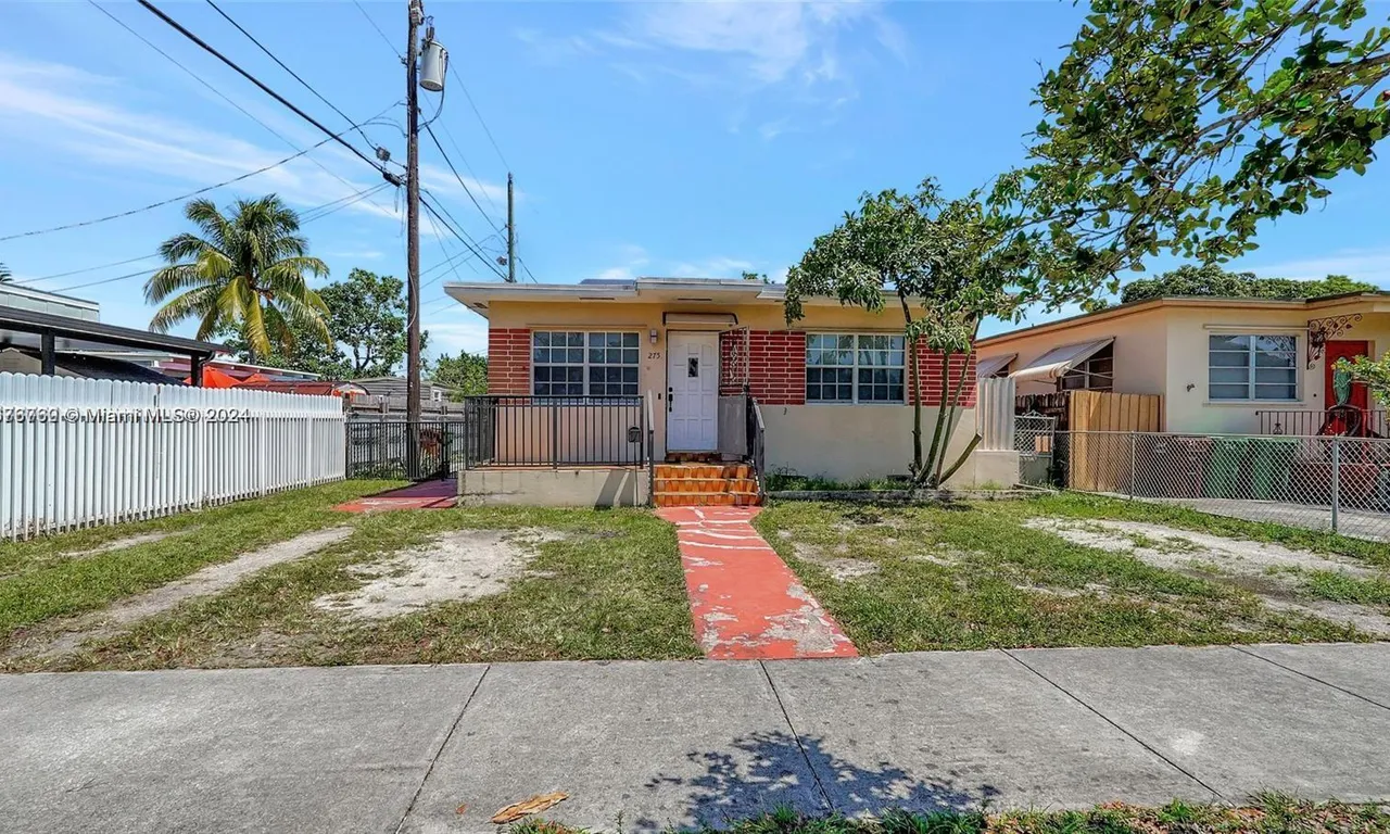 275 W 16th St # 0, Hialeah FL 33010