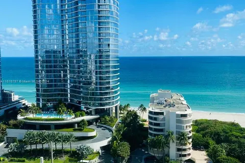 100 Bayview Dr # 2016, Sunny Isles Beach FL 33160