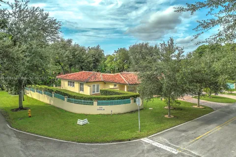 4500 Anderson Rd, Coral Gables FL 33146