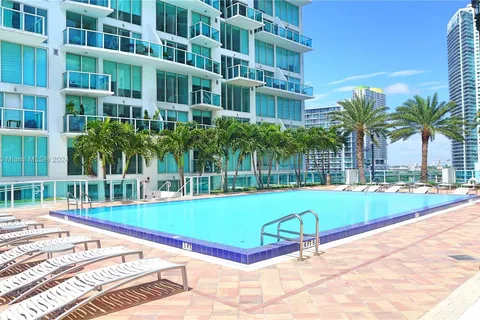 41 SE 5th St # 814, Miami FL 33131