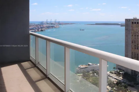 50 Biscayne Blvd # 3611, Miami FL 33132