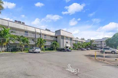 3000 Riverside Dr # 1, Coral Springs FL 33065