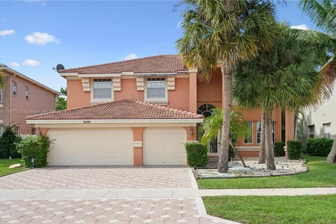 2296 Ridgewood Cir, Royal Palm Beach FL 33411