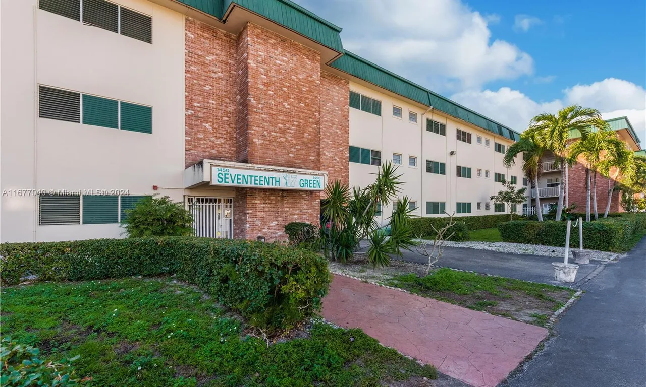 1450 Atlantic Shores Blvd # 106, Hallandale Beach FL 33009