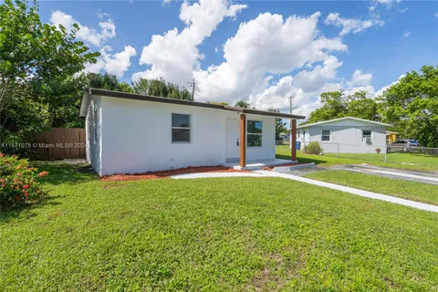 1833 NW 25th Ter, Fort Lauderdale FL 33311