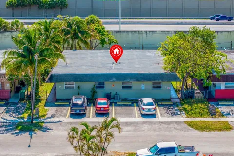 1840 NW 52nd Ave, Lauderhill FL 33313