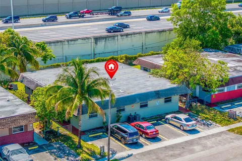 1840 NW 52nd Ave, Lauderhill FL 33313