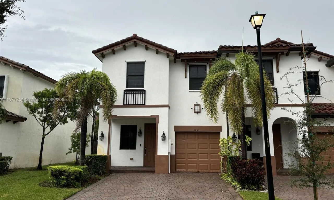 8855 NW 102nd Pl # 8855, Doral FL 33178