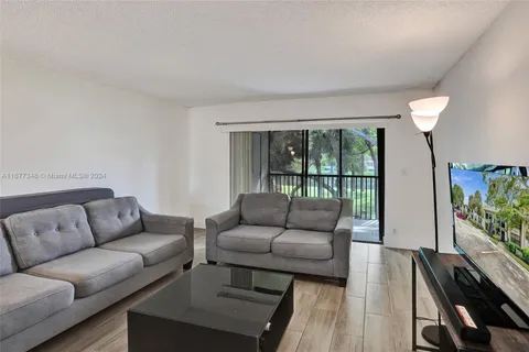 1240 S Military Trl # 1124, Deerfield Beach FL 33442