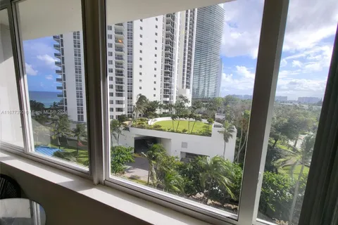 19201 E Collins Ave # 442, Sunny Isles Beach FL 33160