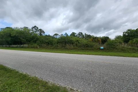 193 Avenida del Sur, Clewiston FL 33440