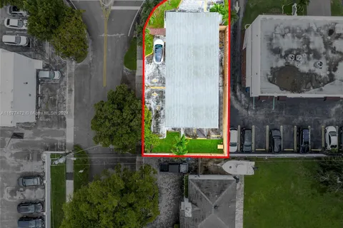 3944 W Flagler St, Miami FL 33134