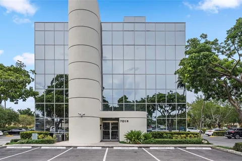 701 E Commercial Blvd # 4B, Oakland Park FL 33334