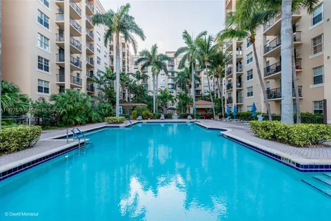 1801 N Flagler Dr # 326, West Palm Beach FL 33407