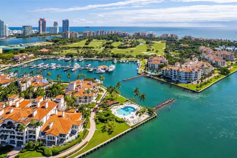 2522 Fisher Island # 6202, Miami Beach FL 33109