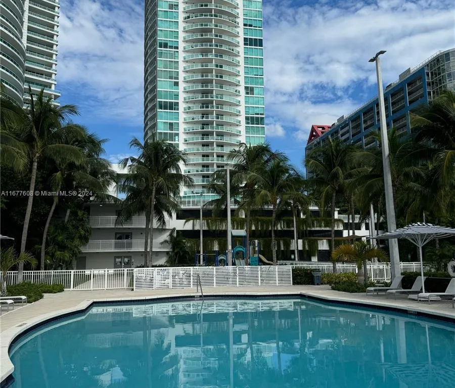 2101 Brickell Ave # 2111, Miami FL 33129