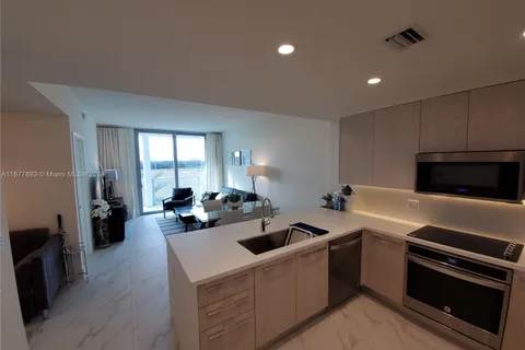 2000 Metropica Way # 305, Sunrise FL 33323