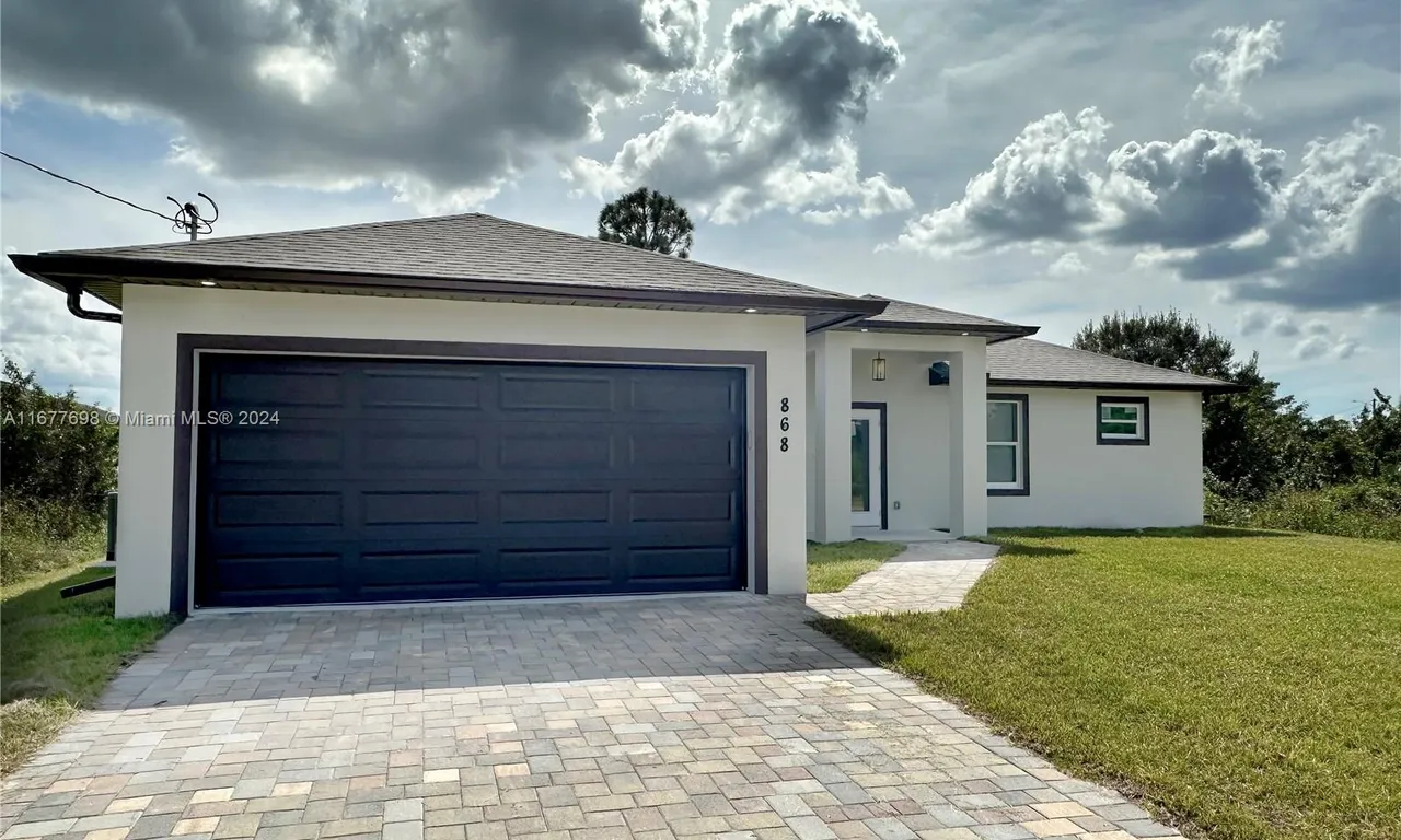 868 Cervantes, Lehigh Acres FL 33974