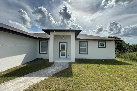 868 Cervantes, Lehigh Acres FL 33974