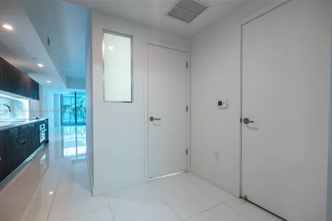 851 NE 1st Ave # 205, Miami FL 33132