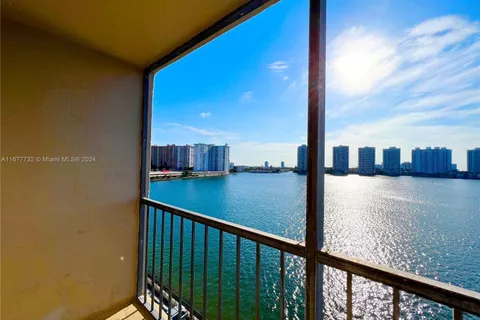 17600 N Bay Rd # N701, Sunny Isles Beach FL 33160