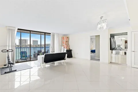 17600 N Bay Rd # N701, Sunny Isles Beach FL 33160