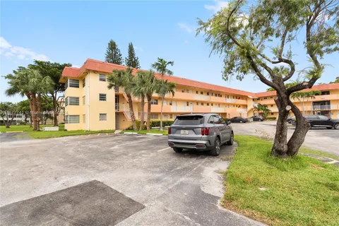 1540 NE 191st St # 345, Miami FL 33179