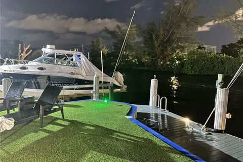911 NW 7th St # 911, Dania Beach FL 33004