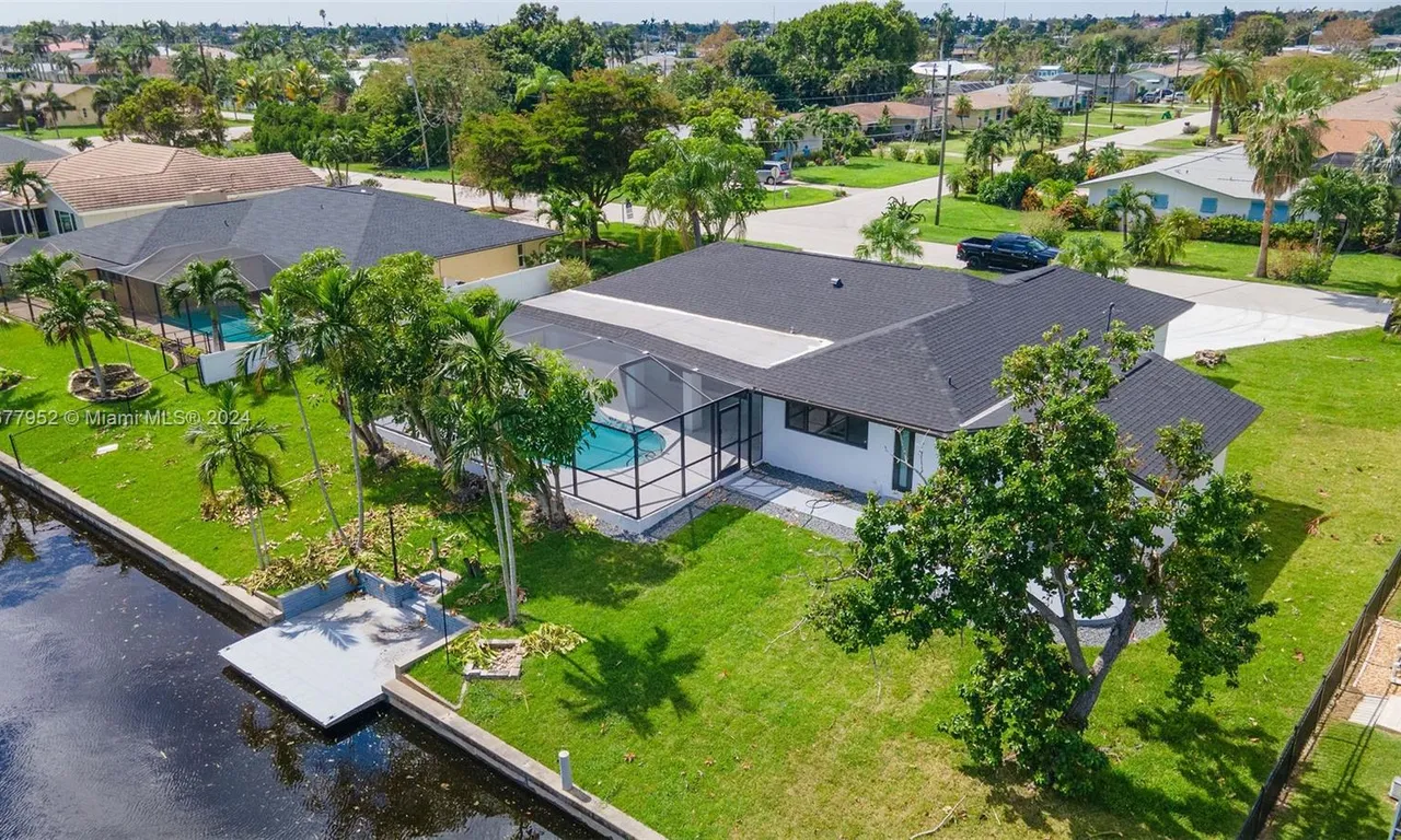 2851 SE 19 PL, Cape Coral FL 33904