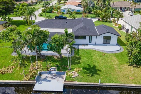 2851 SE 19 PL, Cape Coral FL 33904