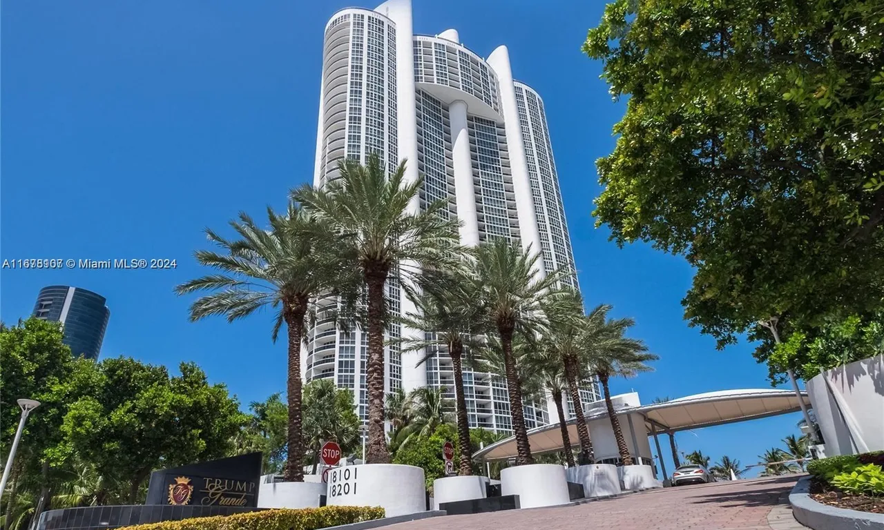 18201 Collins Ave, Sunny Isles Beach FL 33160